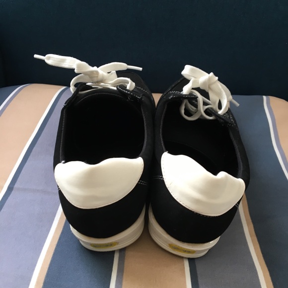 Womens sneakers - Picture 4 of 4